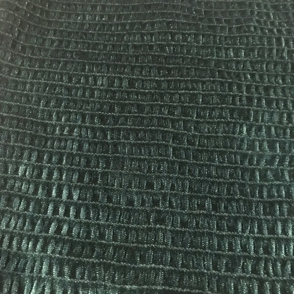 Forever 21 Emerald green off the shoulder top!! - Picture 3 of 5